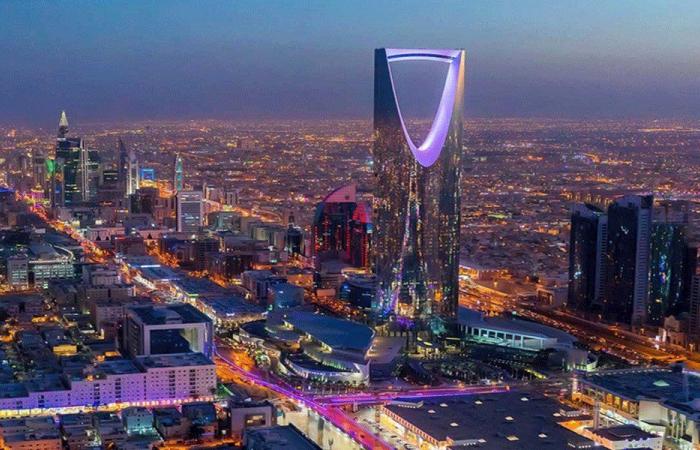 السعودية تعلن خطة لضخ المليارات في الاقتصاد