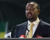 رئيس وزراء إثيوبيا يقيل وزير الدفاع وتسعة مسؤولين كبار